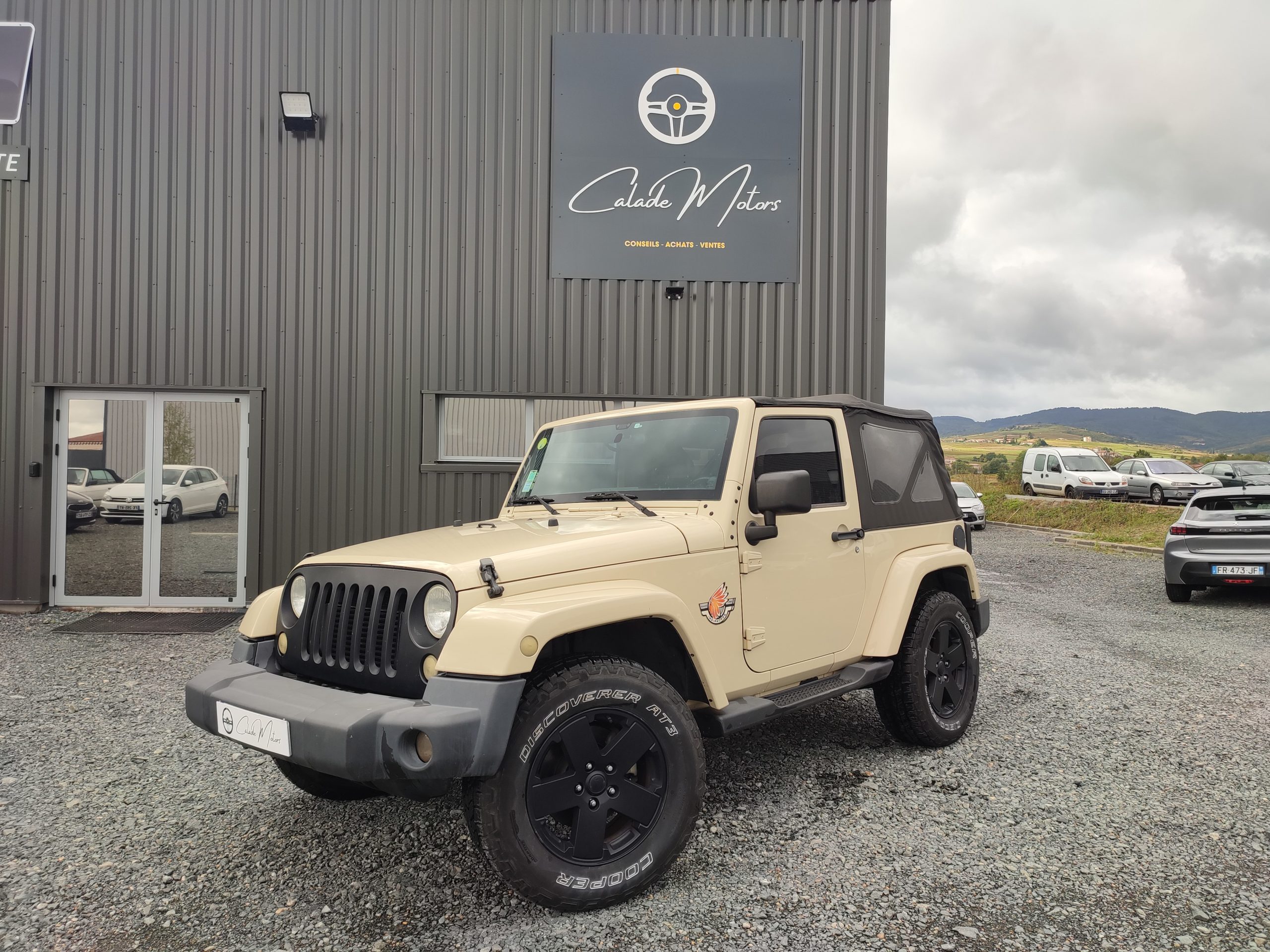 JEEP WRANGLER 2.8 CRD 200 FAP SAHARA BVA – CALADE MOTORS