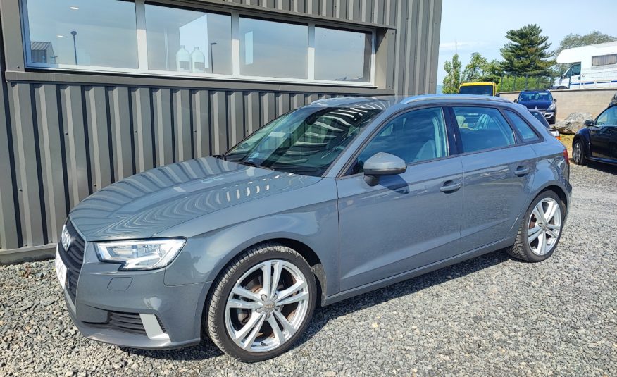 AUDI A3 III 1.6 TDI 116ch SPORT BVM6