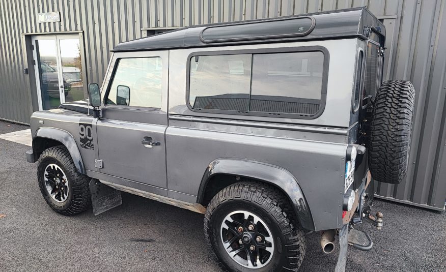 LAND ROVER DEFENDER III 90 HARD TOP ADVENTURE EDITION